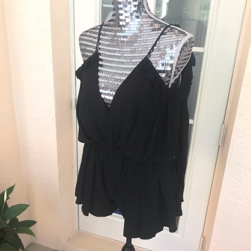 NWT Ava Off Shoulder Romper